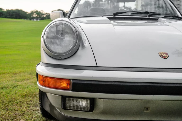 1987_porsche_911-carrera-cabriolet_1987_porsche_911-carrera-cabriolet_bff417fc-1e7e-48a4-a0a9-13fbed5ed7b7-Kz8SZ9-24498-24500-scaled