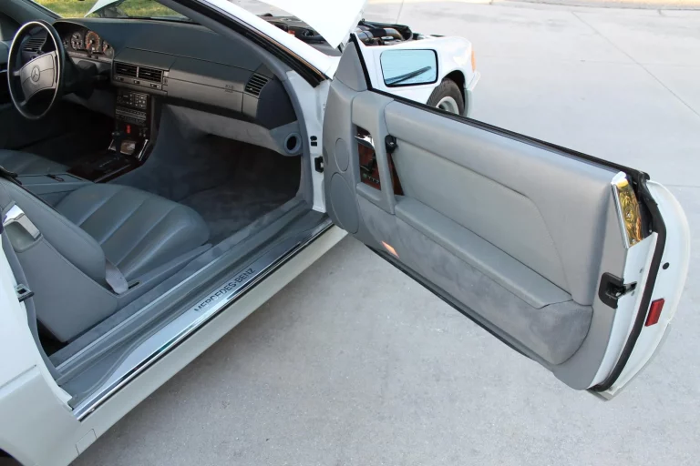 1991_mercedes-benz_500sl_20-25-scaled