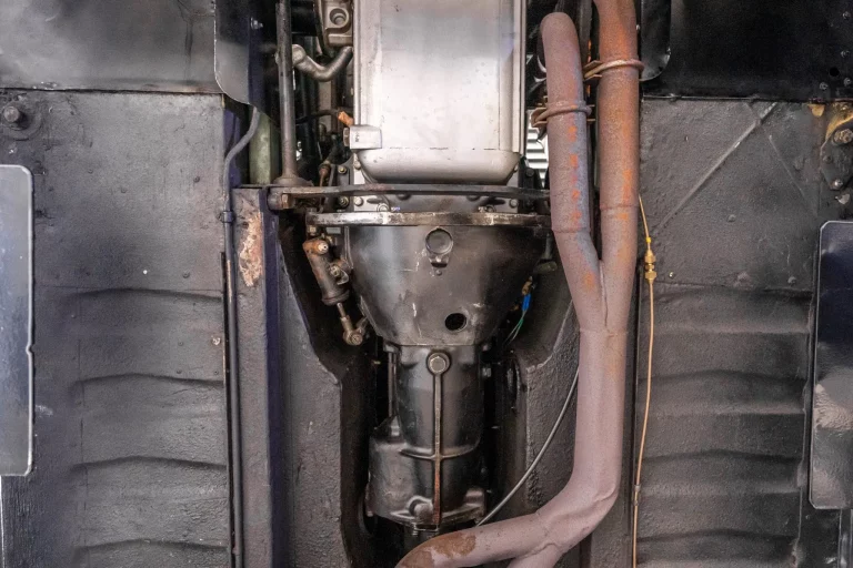 1966_jaguar_xke-22_1966_jaguar_xke-22_08e2ac01-1f08-4b28-8359-7e009c0dfc18-N1iDrS-35925-35926-scaled