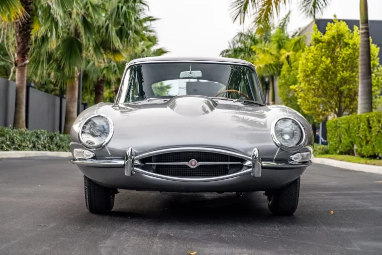 1966_jaguar_xke-22_1966_jaguar_xke-22_720f9a0d-9441-4fe1-ad16-5a053715084a-RSIjk6-35325-35326-scaled
