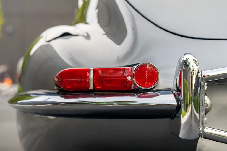 1966_jaguar_xke-22_1966_jaguar_xke-22_79f8c2f0-51ca-4e7a-805b-cf062b4d50aa-039WIm-35436-35437-scaled