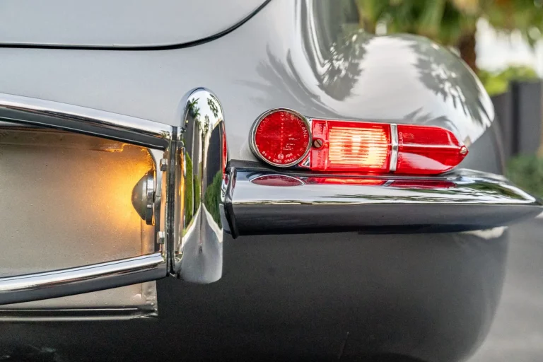 1966_jaguar_xke-22_1966_jaguar_xke-22_f0e8e0e9-c84c-48f5-b9b7-6ee080c436c0-0Z4FhY-35399-35400-scaled