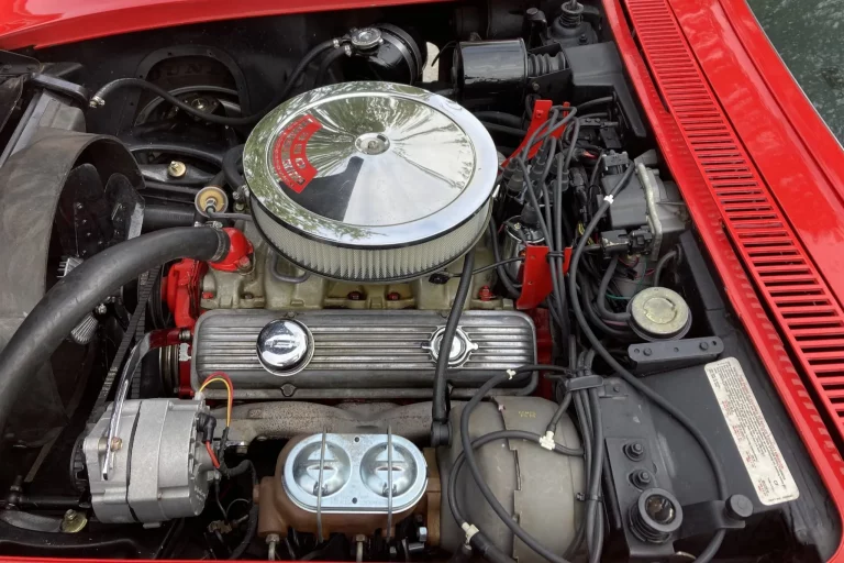 1969_chevrolet_corvette-convertible_52a72a1b-3aa8-47f3-8250-0a9c33b561de-86950