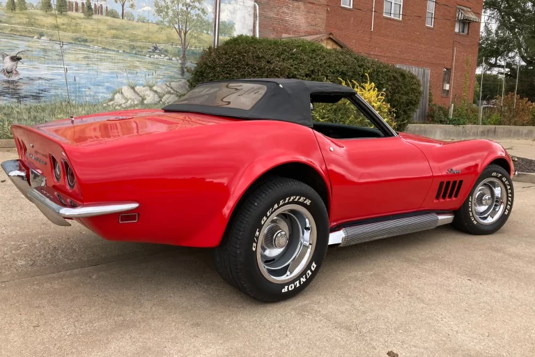 1969_chevrolet_corvette-convertible_91c9911e-b47b-4ae9-b179-7fd8078f0f4a-86833