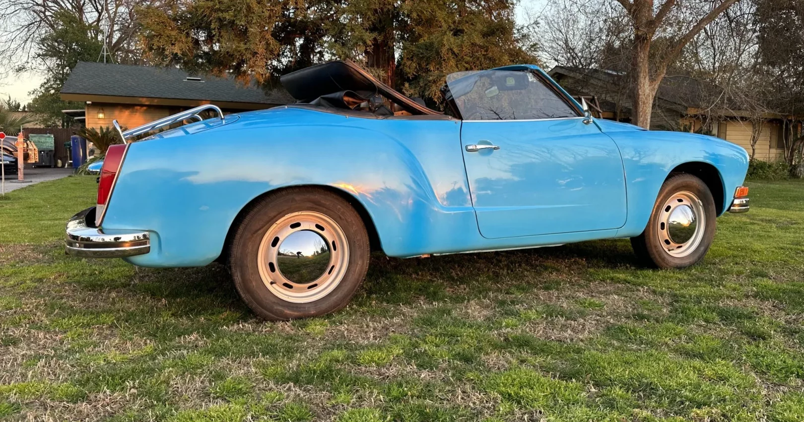 1973_volkswagen_karmann-ghia-convertible_2964690C-9B2B-4E96-A025-78CE699183AE-68293-scaled