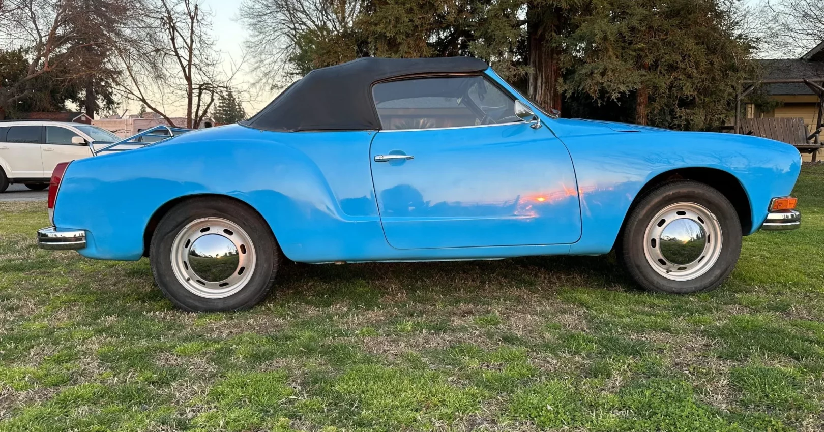 1973_volkswagen_karmann-ghia-convertible_B1D767B1-846E-48DA-B608-1D14E03C6276-65813-scaled