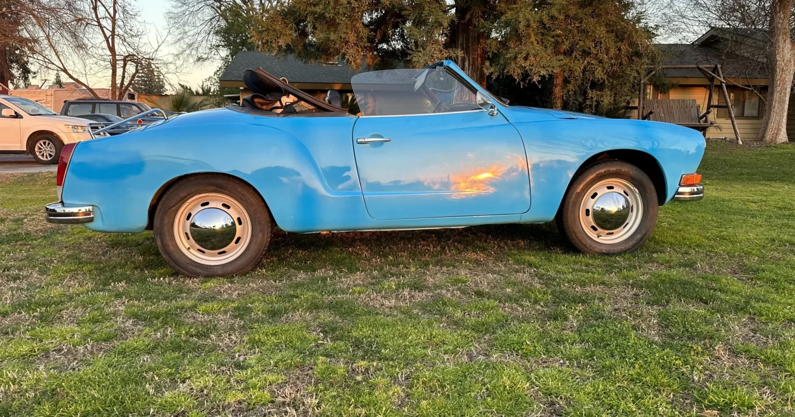 1973_volkswagen_karmann-ghia-convertible_C119BB15-89F8-4B83-A691-D35CD93B3B45-67845-scaled