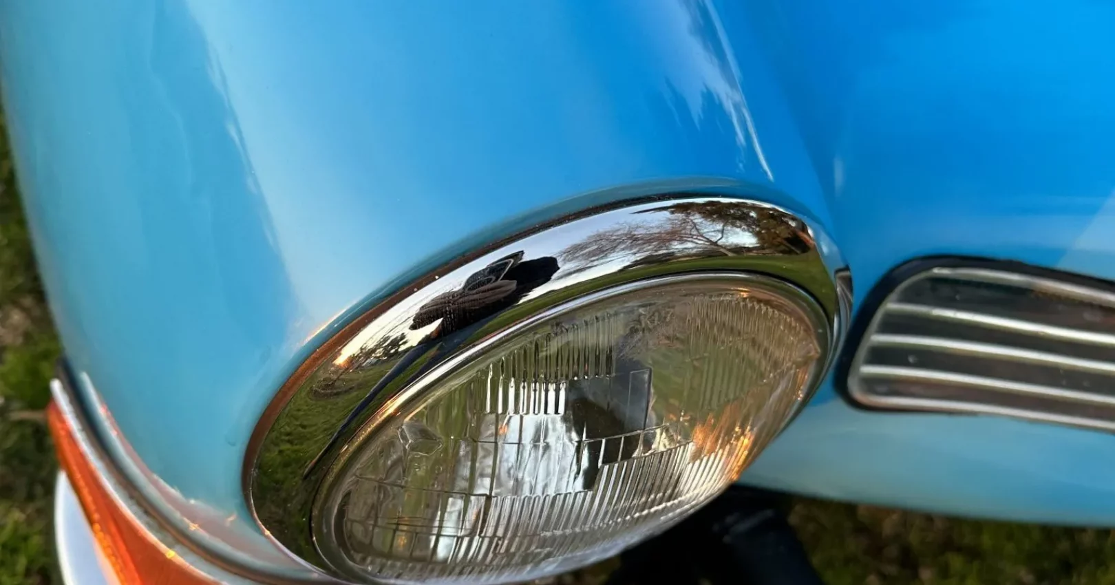 1973_volkswagen_karmann-ghia-convertible_D516BFD7-9103-446A-8C36-E56D56B845EC-67326-scaled