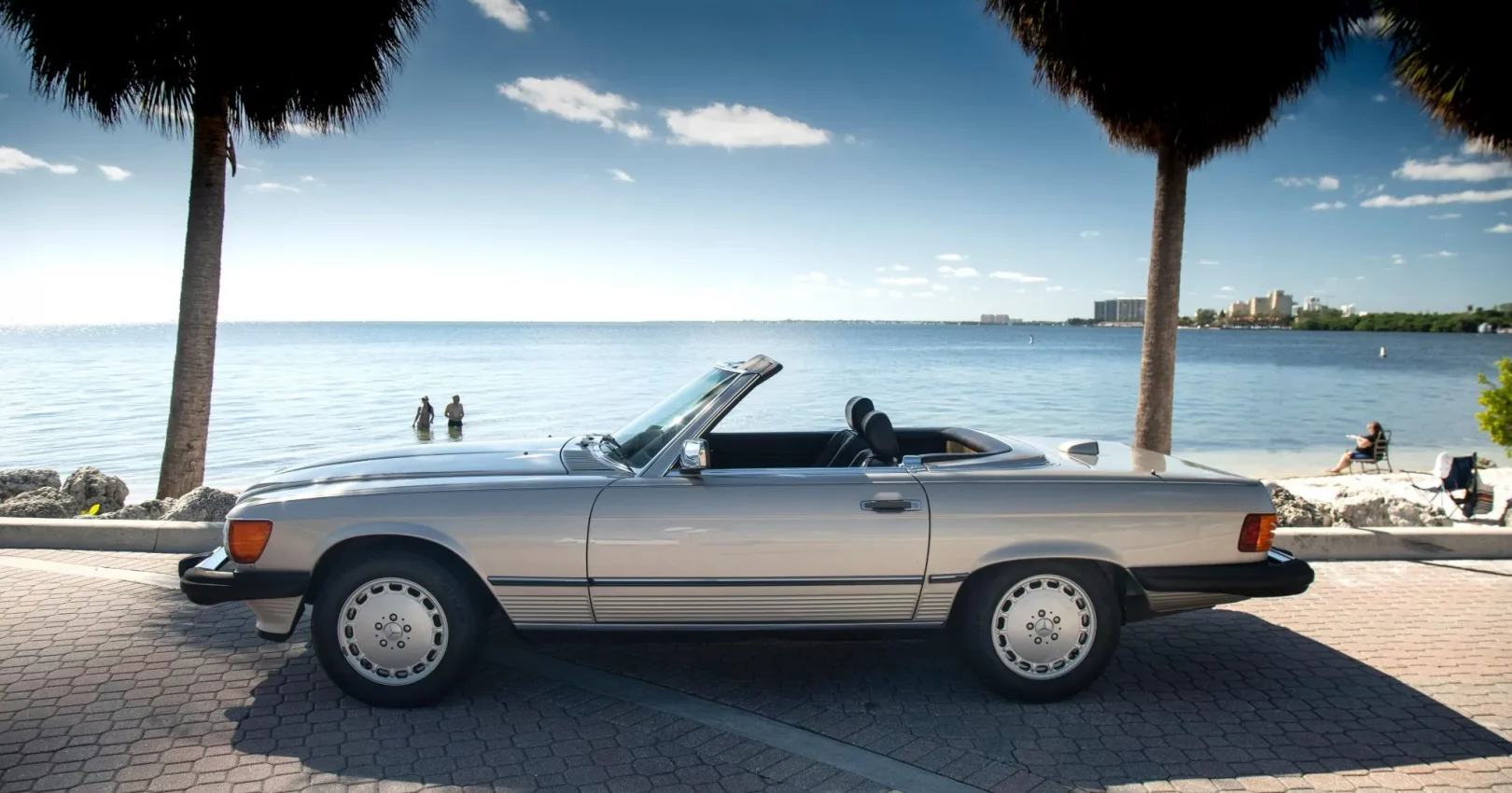 1986_mercedes-benz_560sl_DSC07816-72450-scaled