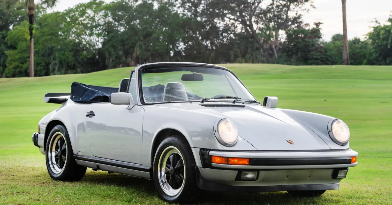 1987_porsche_911-carrera-cabriolet_1987_porsche_911-carrera-cabriolet_921f446b-2cf5-4a60-90ad-883b9a2d3fc5-11ZgPk-24448-24449-scaled