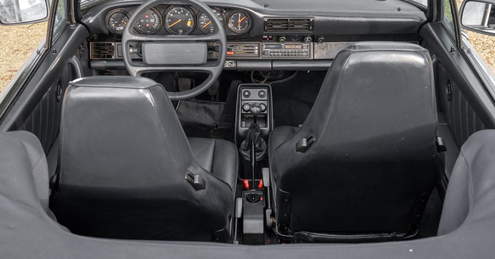 1987_porsche_911-carrera-cabriolet_1987_porsche_911-carrera-cabriolet_babef8b2-0230-4e8a-bc24-623091ed7f53-5FRnYA-24621-24623-scaled