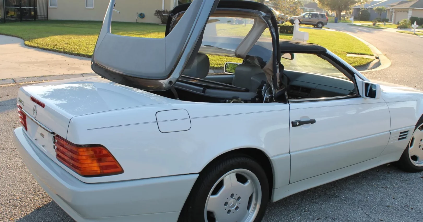 1991_mercedes-benz_500sl_IMG_1463-10-scaled