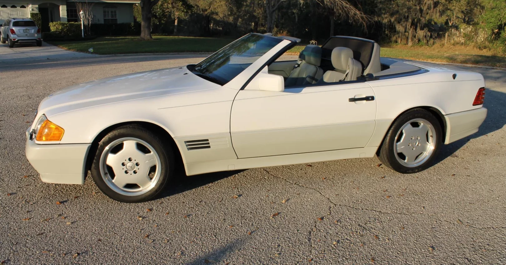 1991_mercedes-benz_500sl_IMG_1468-10-scaled