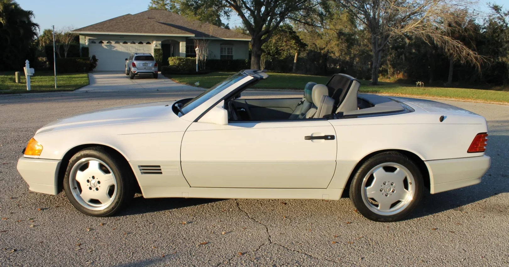 1991_mercedes-benz_500sl_IMG_1471-10-scaled