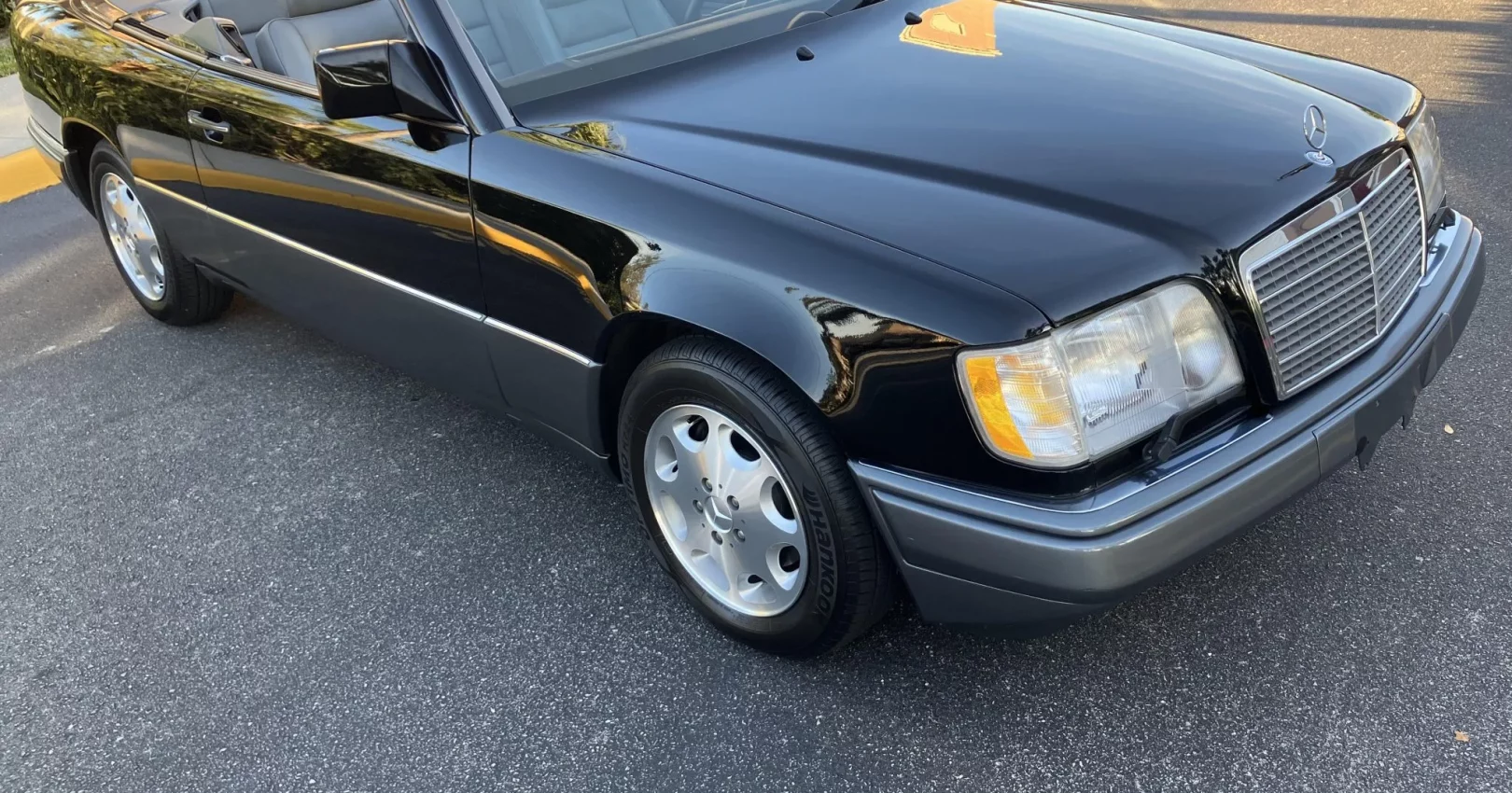 1995_mercedes-benz_e320-convertible_IMG_6183-14638-scaled